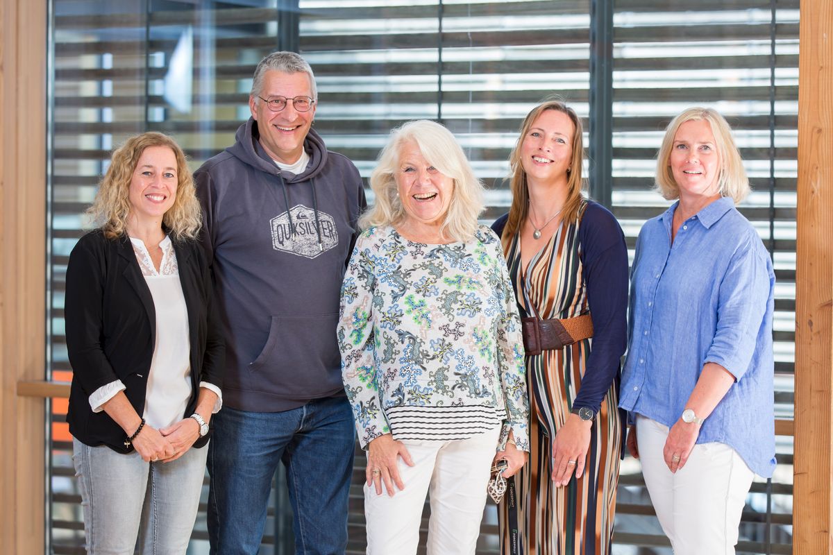 BerRin Evelyn Graf, BerR Norbert Huber, RSKin Gundula Socher, ZwRSKin Christina von Breitenbach, BerRin Karin Küppers Schulleitung der Ferdinand-von-Miller-Realschule