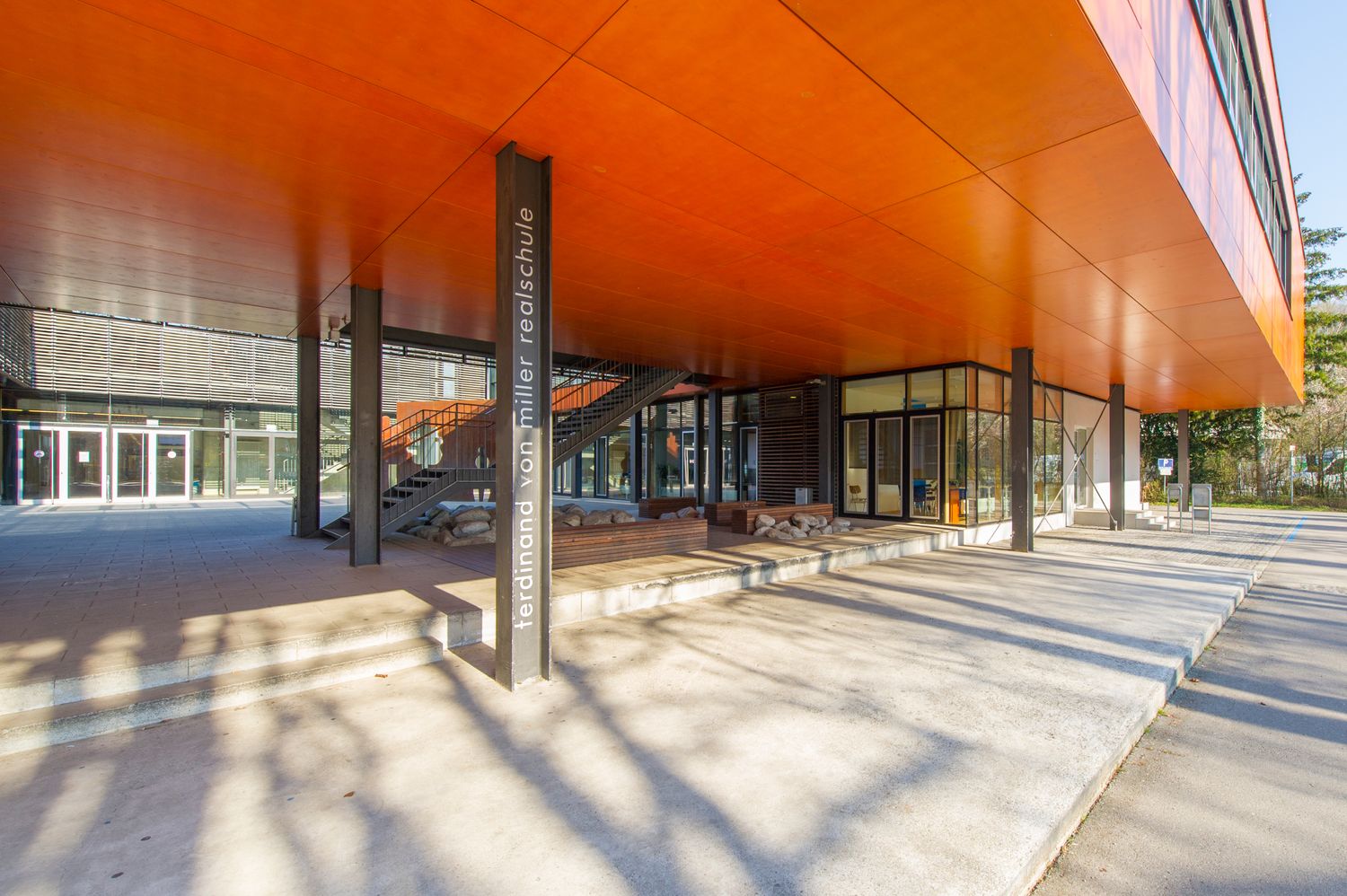 Ferdinand-von-Miller-Realschule